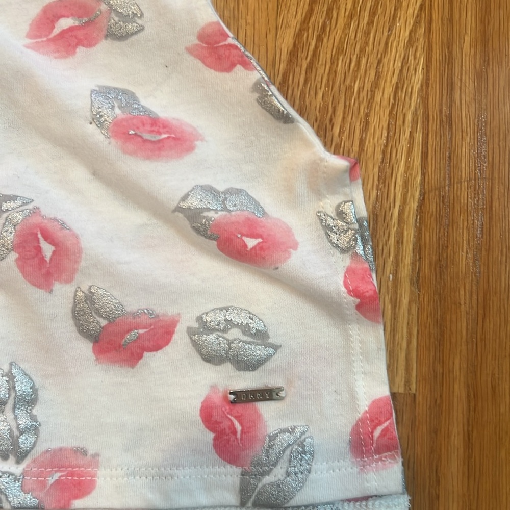 ❤️ DKNY T Shirt - Picture 6 of 8